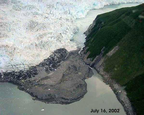 Hubbard Glacier Closure, photo 1